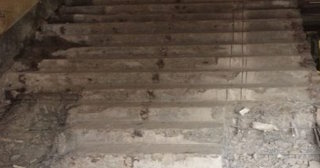 Демонтаж ступеней в Вольске: гранитные, деревянные, ЖБ - расценка в смете от 313 руб.