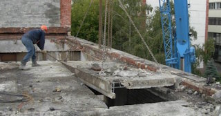 Демонтаж бетонной плиты: цена за м2 от 2083 рублей в Вольске