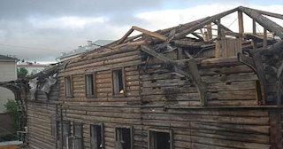 Демонтаж деревянных конструкций в Вольске - расценки от 1042 рублей - Сварной-Вль