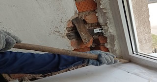 Демонтаж оконных откосов по выгодной цене от 521 руб. в Вольске - Сварной-Вль